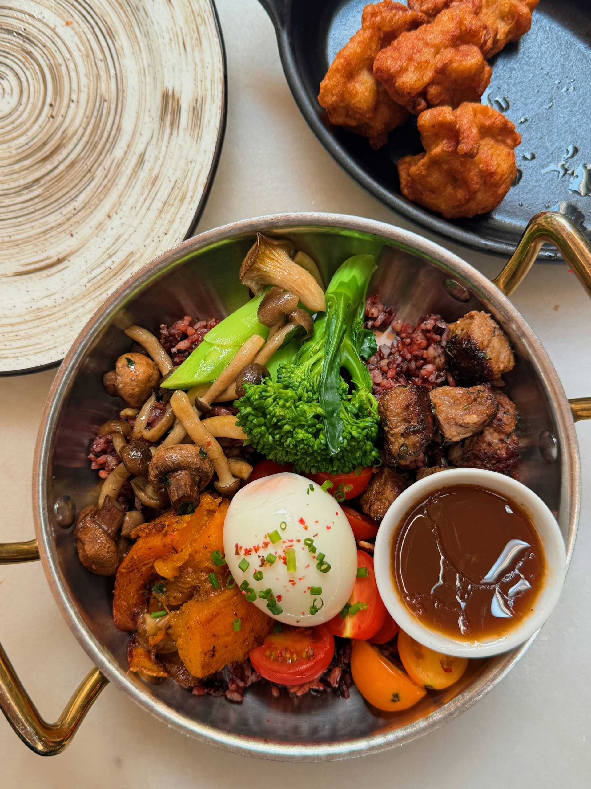 dynamic-wang-AJEpSllWA-s-unsplash