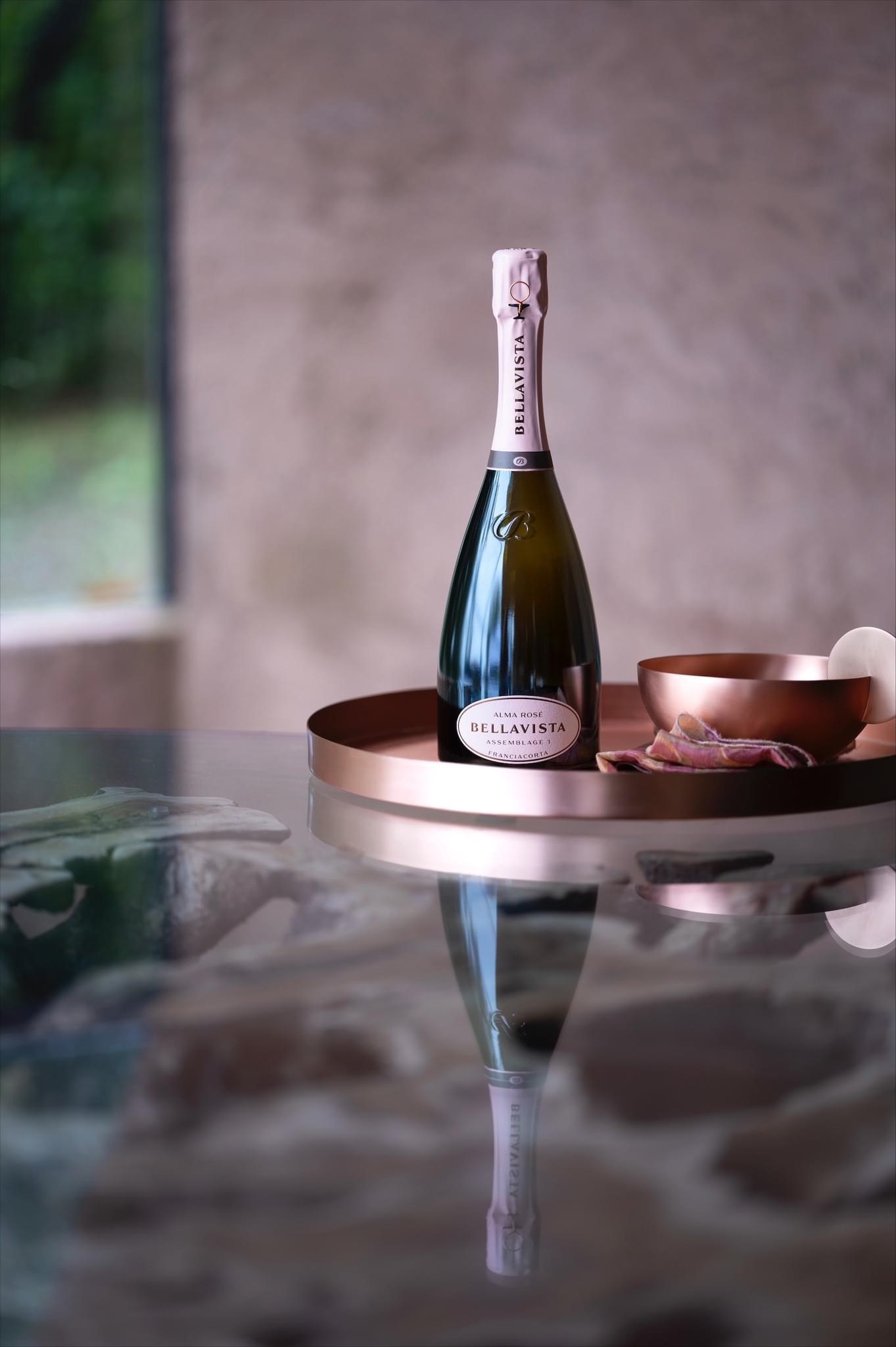 Alma Assemblage Rosé_tavolo